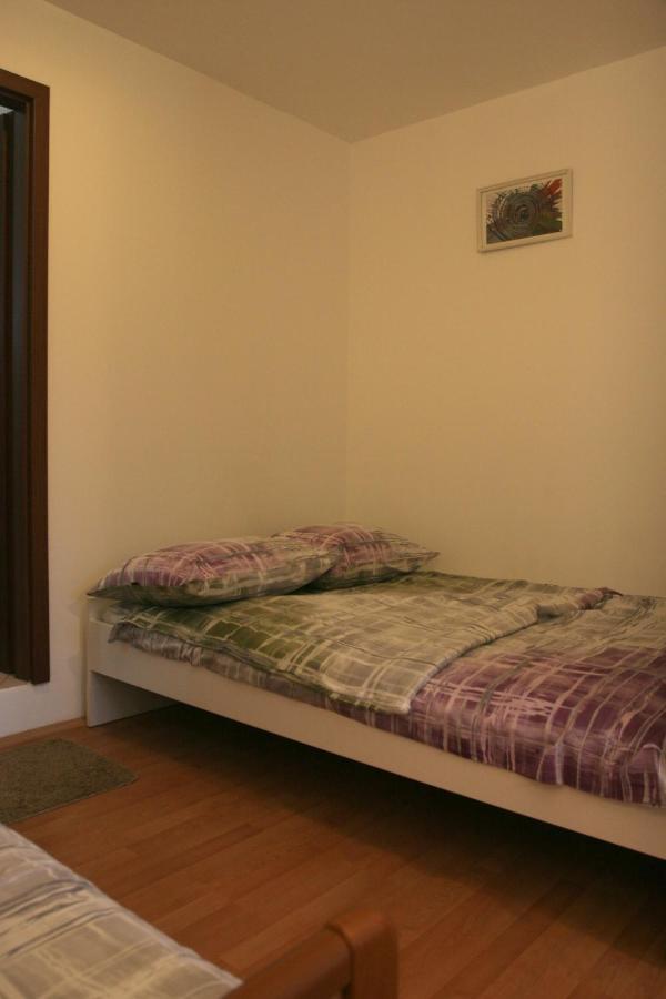 Studio Apartman Maria Cavle Luaran gambar